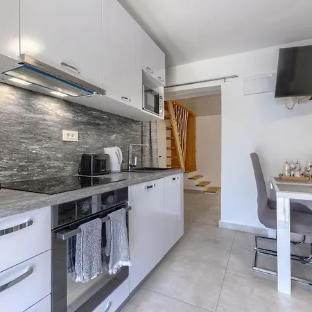 Holiday home Mika By Interhome Tar-Vabriga