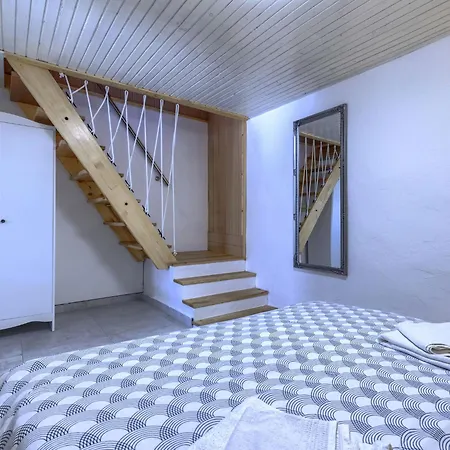 Mika By Interhome Holiday home Tar-Vabriga