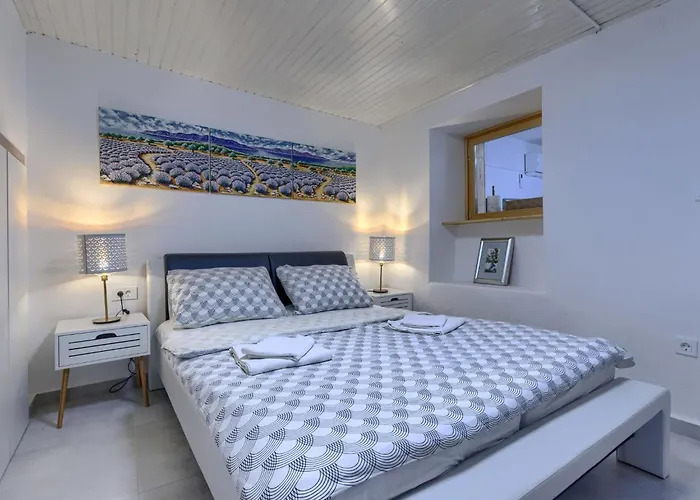 Mika By Interhome Tar-Vabriga